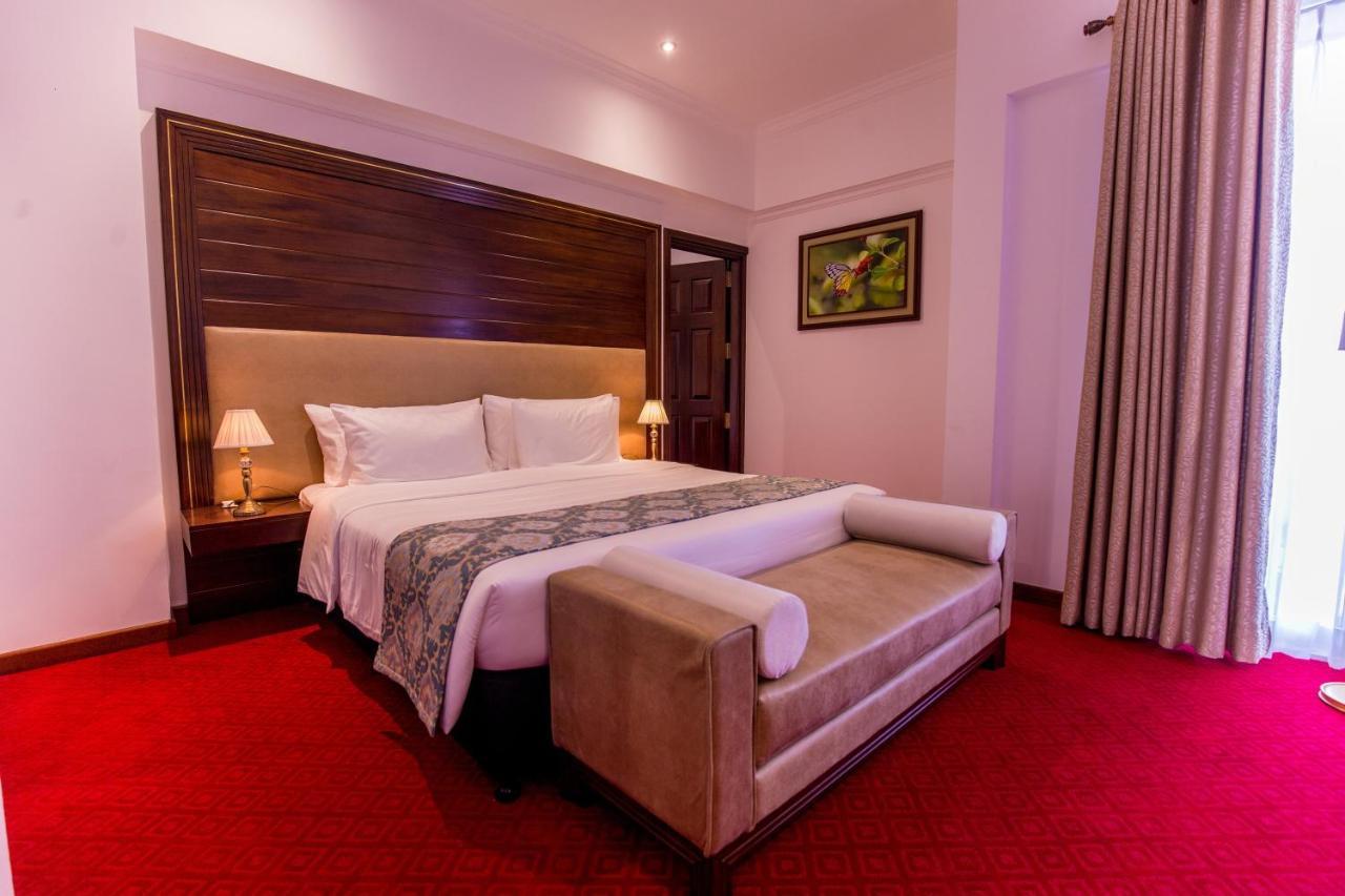 Trillium Boutique City Hotel Коломбо Екстер'єр фото