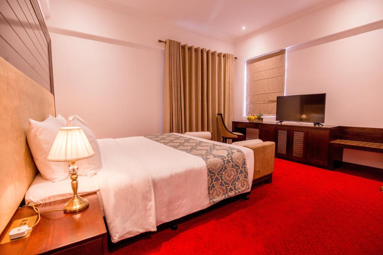 Trillium Boutique City Hotel Коломбо Екстер'єр фото