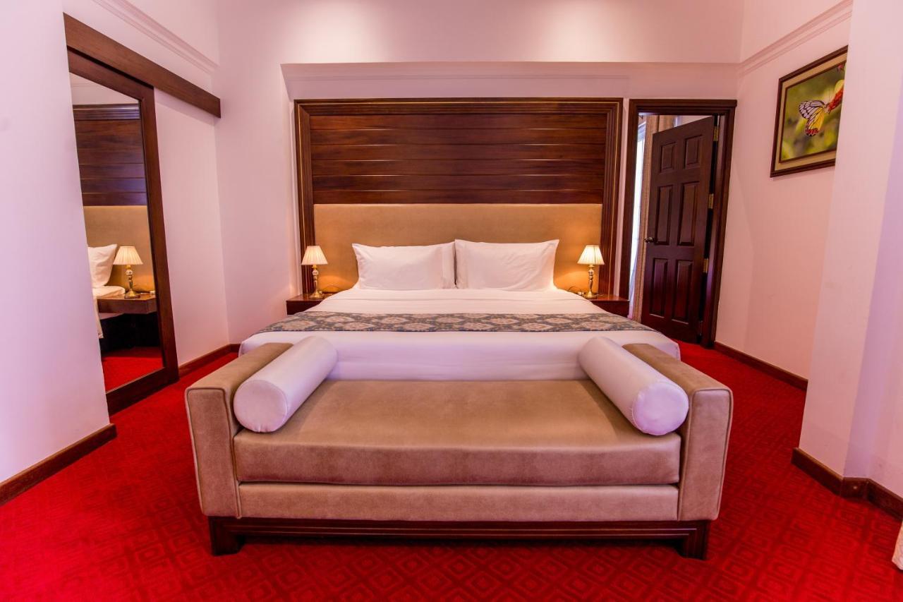 Trillium Boutique City Hotel Коломбо Екстер'єр фото